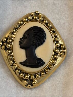 Gold-Tone Black and Cream Cameo Brooch